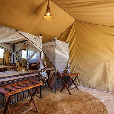 Gnu Mara River Camp Серенгети Экстерьер фото
