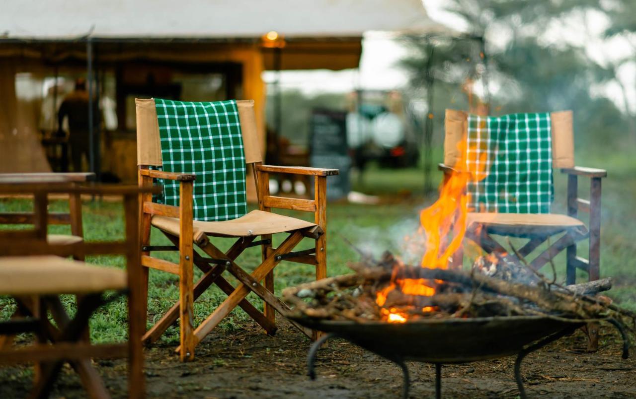Gnu Mara River Camp Серенгети Экстерьер фото