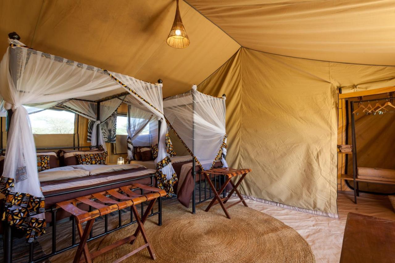 Gnu Mara River Camp Серенгети Экстерьер фото